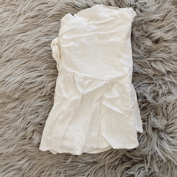 STRAPLESS WHITE SWEETHEART TOP - Picture 2 of 2